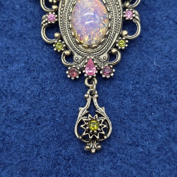 Vintage Sarah Coventry Contessa Brooch Pendant Pin Filigree Crown Pink Opal - Picture 3 of 6